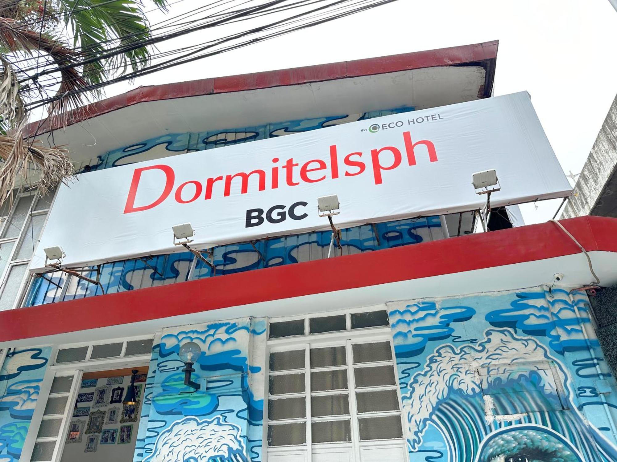 Dormitelsph Bgc Hotel Makati City Exterior photo